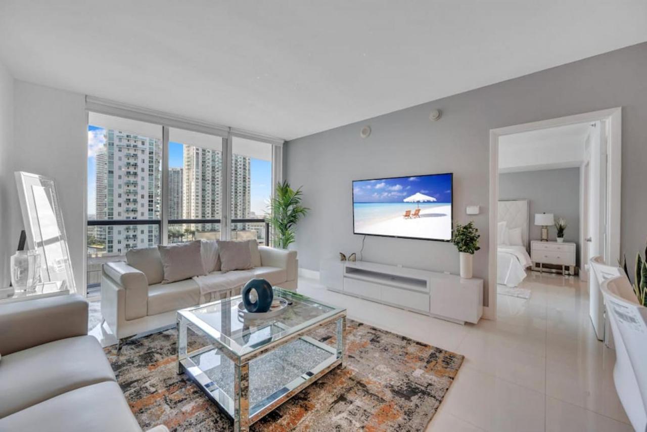Apartment Modern 1 Bed Icon Brickell With Amazing Views *