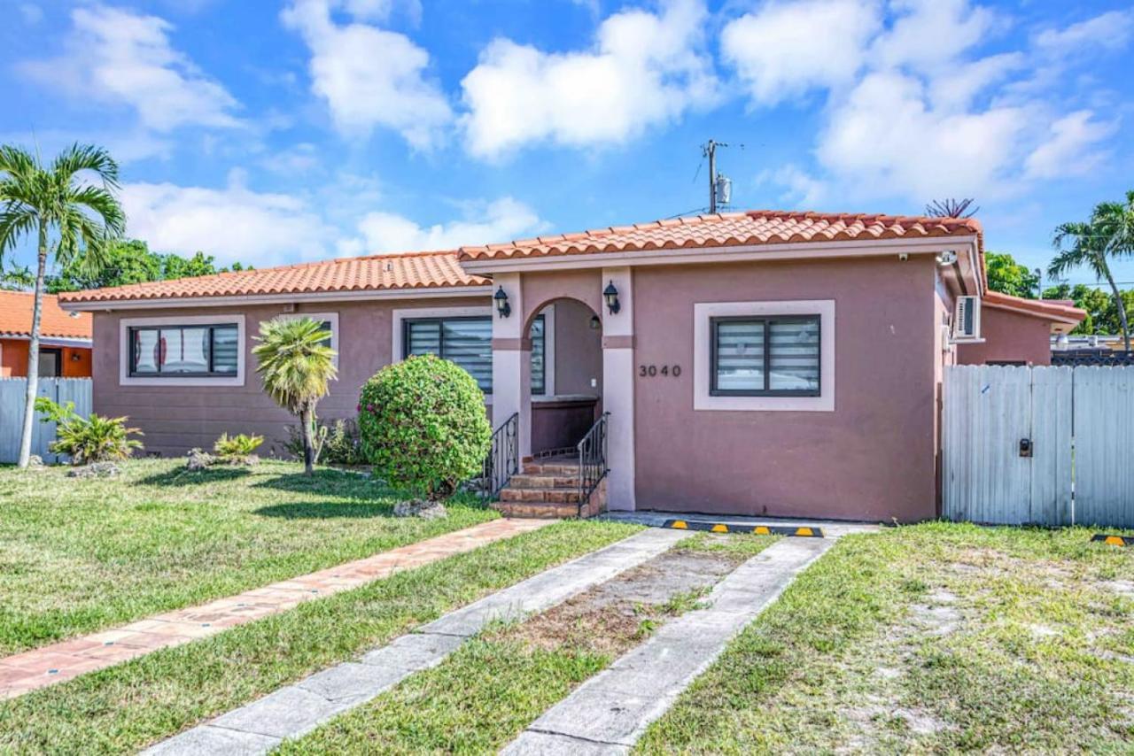 Lovely Studio In The Heart Of With Free Parking Miami