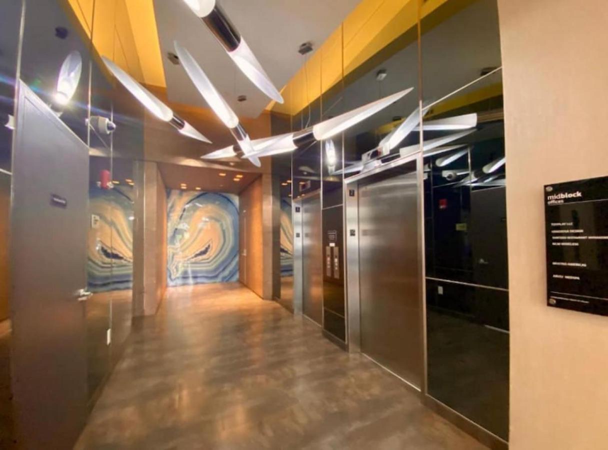 Amazing 2 Bed In Midtown With Free Parking Vakantiehuis Miami