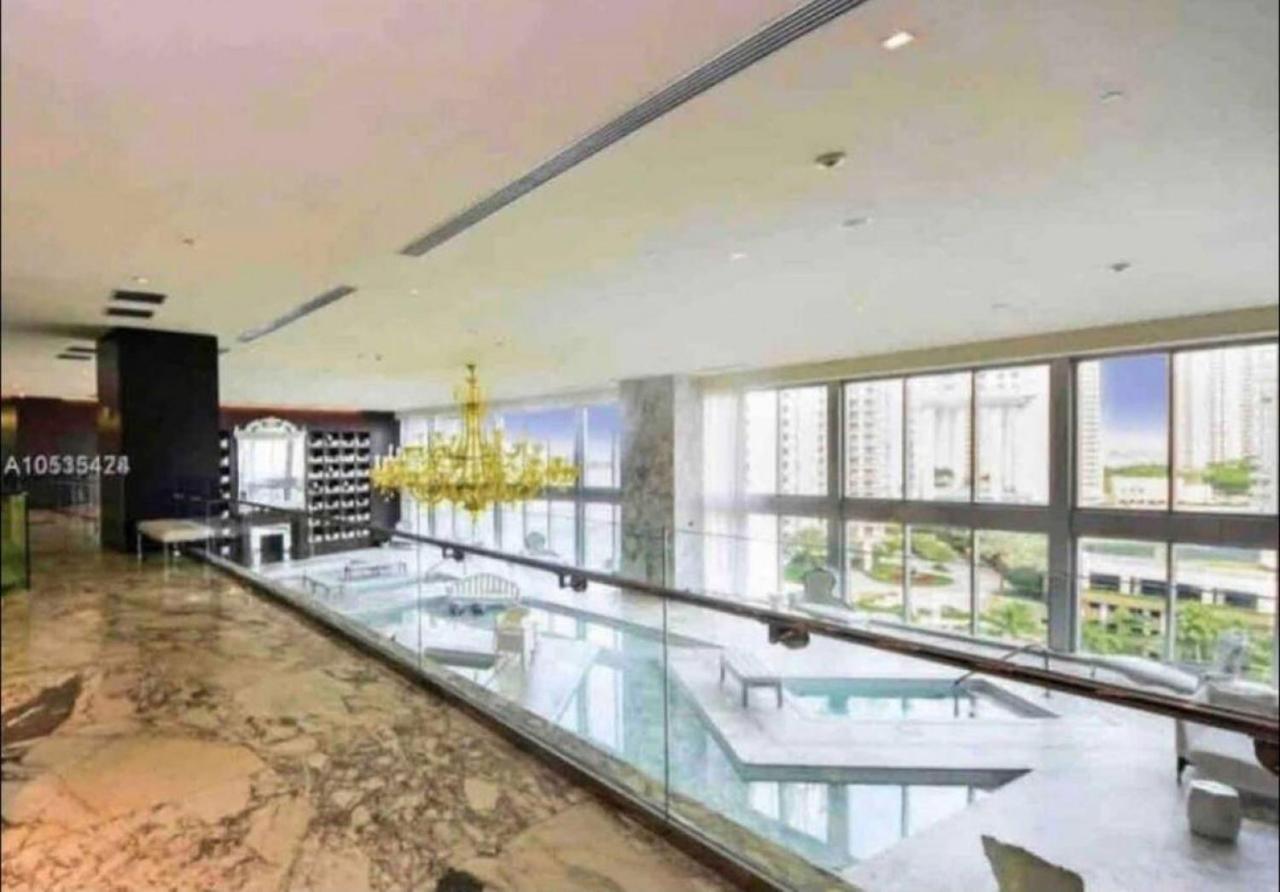 Modern 1 Bed Icon Brickell With Amazing Views Apartment Miami