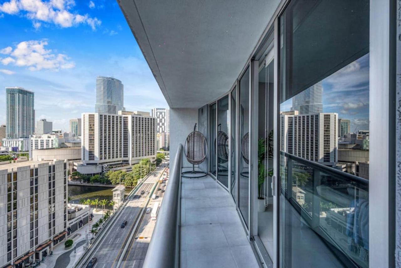 Modern 1 Bed Icon Brickell With Amazing Views * Miami