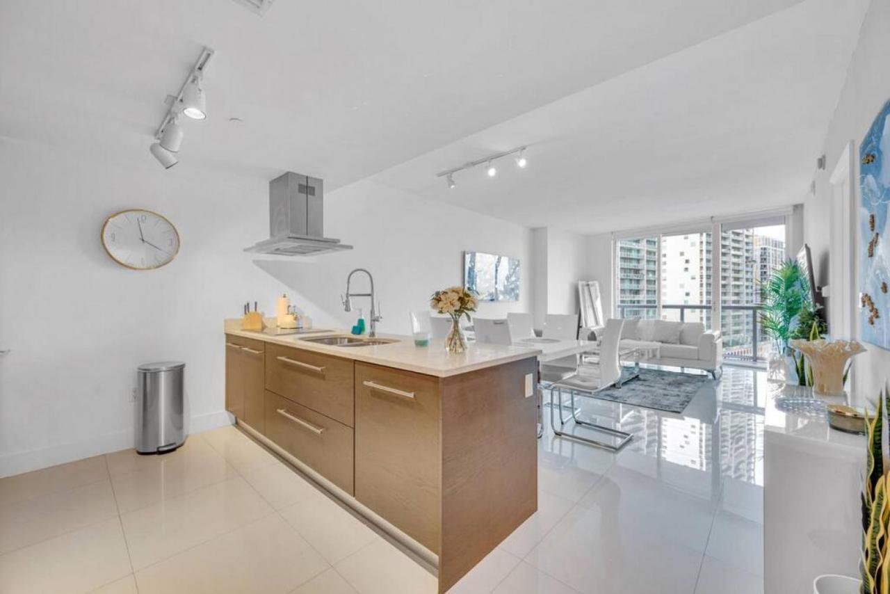 Modern 1 Bed Icon Brickell With Amazing Views