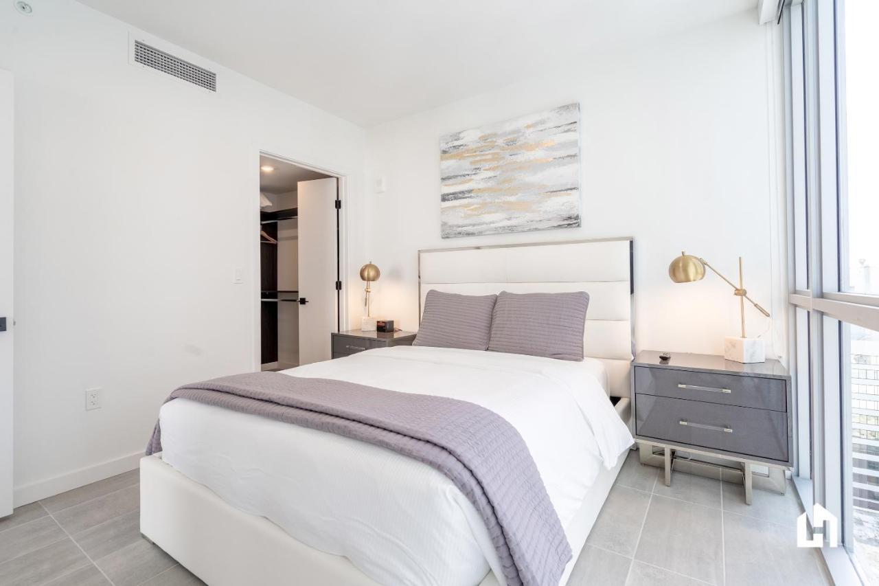 Apartment Unique Dt Apts With Amenities Like Pool, Gym, Restaurants & Cowork Lounge By Luahost