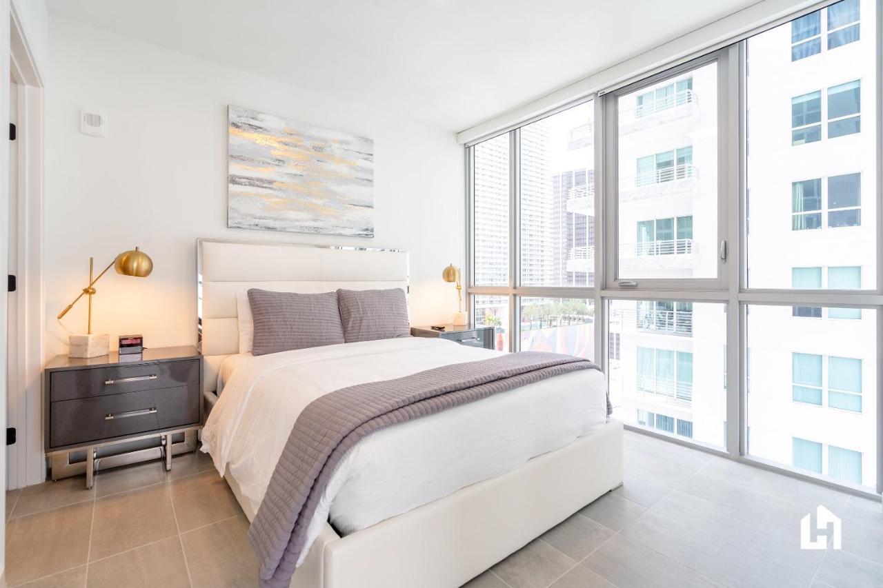 Apartment Unique Dt Apts With Amenities Like Pool, Gym, Restaurants & Cowork Lounge By Luahost