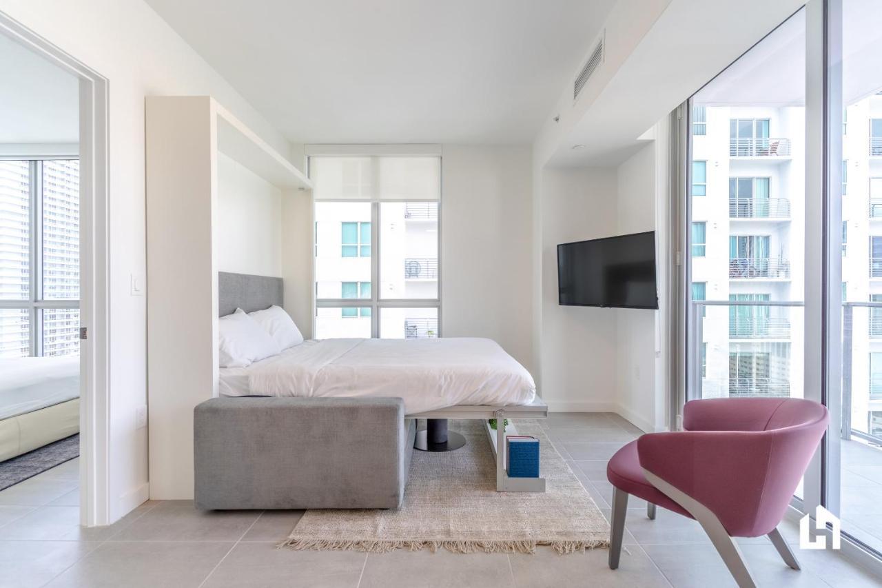 Unique Dt Apts With Amenities Like Pool, Gym, Restaurants & Cowork Lounge By Luahost Apartment