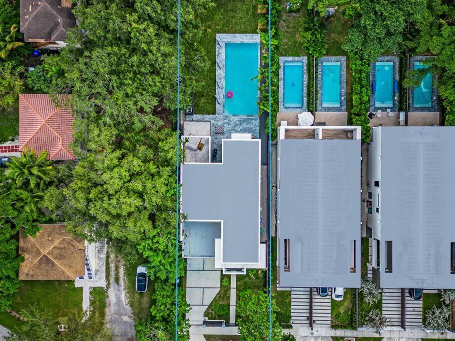 Modern W/ Amenities & Salt Water Pool Villa *