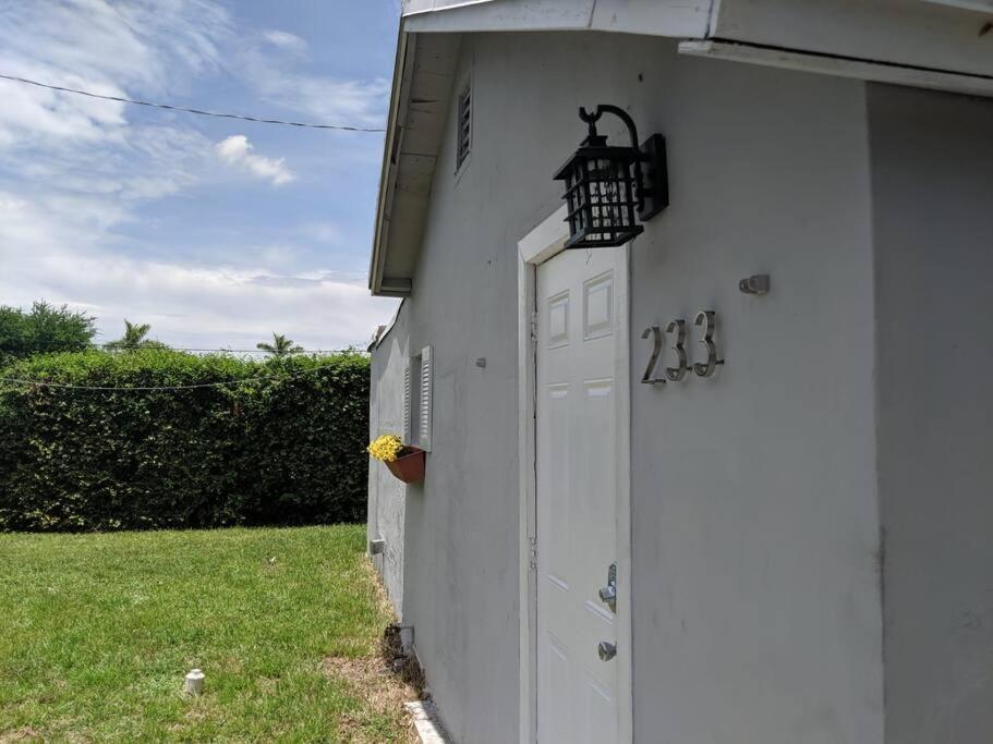 3 Bedroom 15 Minutes To The Vakantiehuis