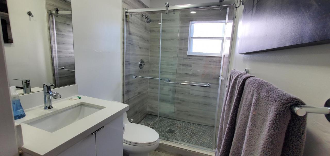 Vakantiehuis Modern Home, Excellent Location Miami