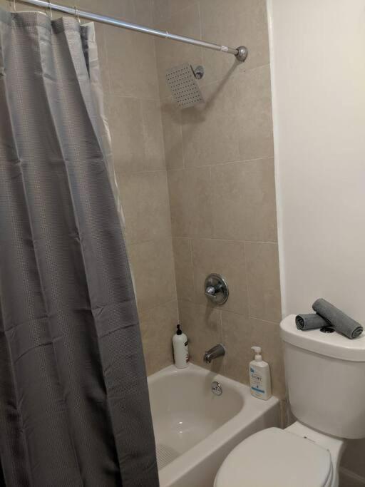 3 Bedroom 15 Minutes To The * Miami
