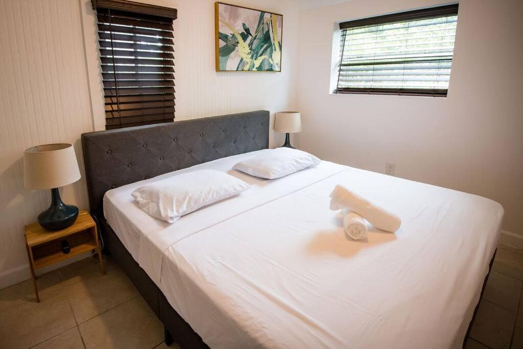 3 Bedroom 15 Minutes To The