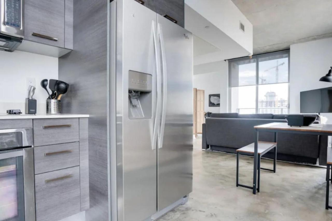 Sun-splashed 1br Unit In Dwtn With Wfh