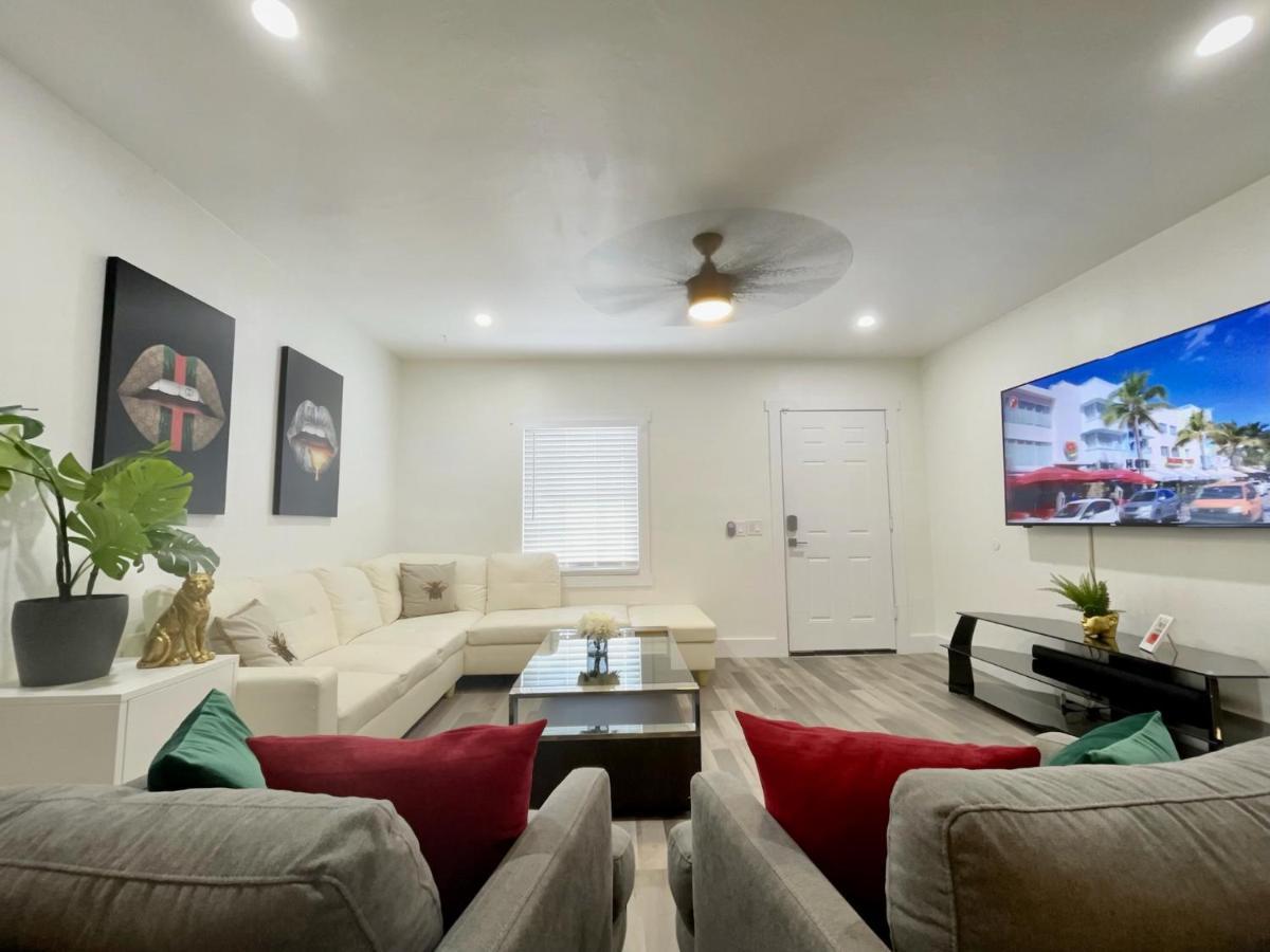 Designer House 3 Bed King Bed Close To South Beach Holiday home *