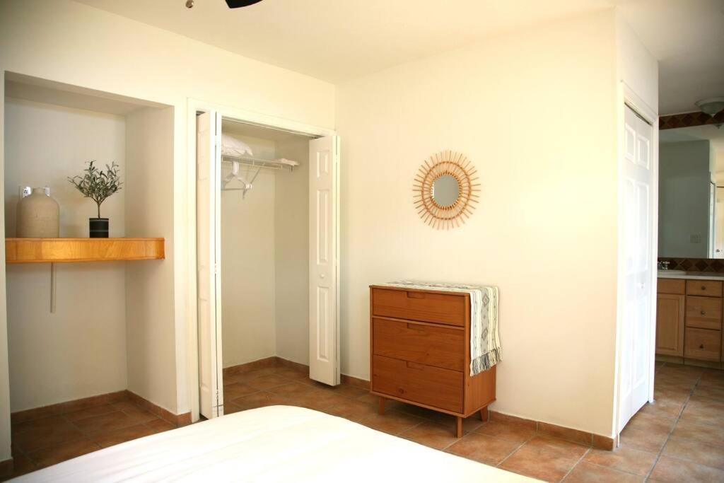 Holiday home Spacious Tropical Oasis - 1/2 Acre In Heart Of Mia *