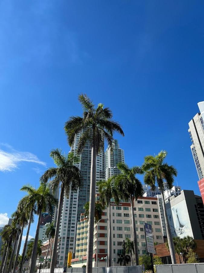 Love It-here- Downtown * Miami