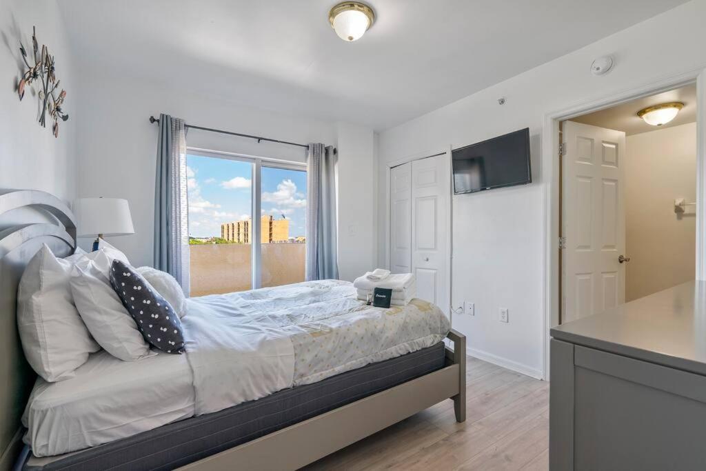 Airport 2bedrooms 2 Bath * Miami