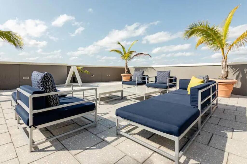 Midtown Wynwood 2-story - Vice Apartment Miami