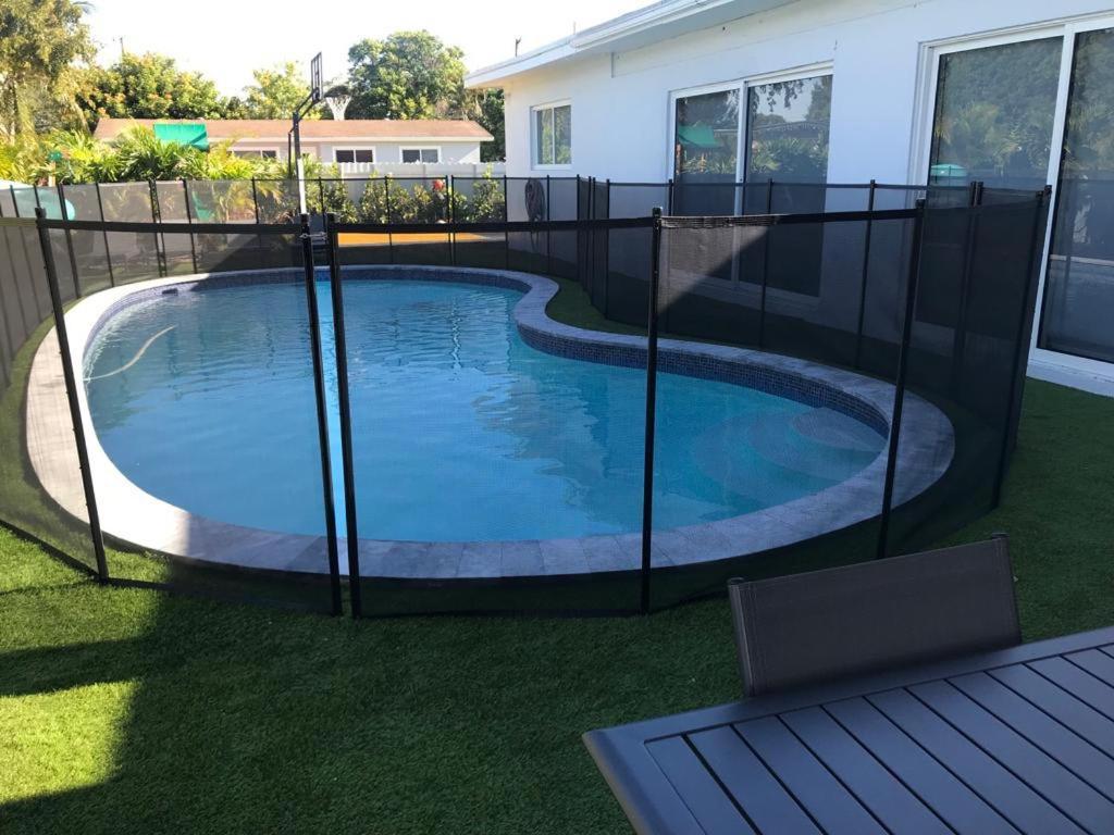 Family 5Br Miami Resort Pool, Sports & Bbq Oasis L04