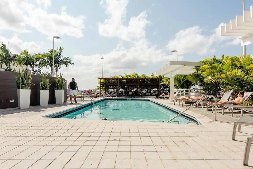 Midtown Wynwood 2-story - Vice
