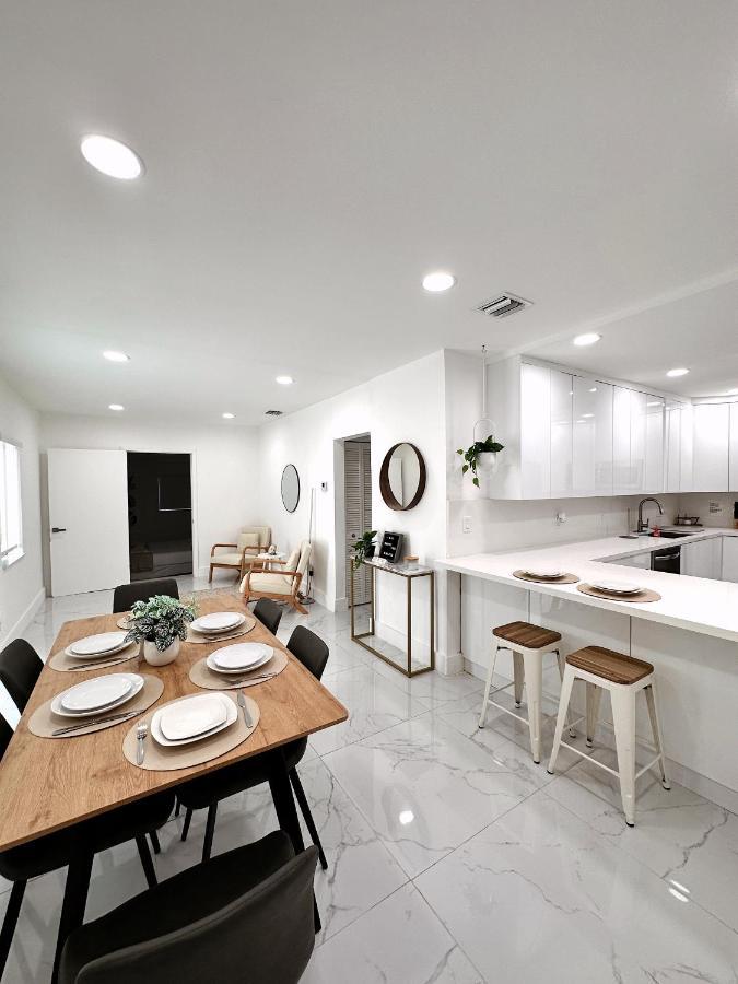 Ferienhaus New Comfy And Modern House Near Airport *