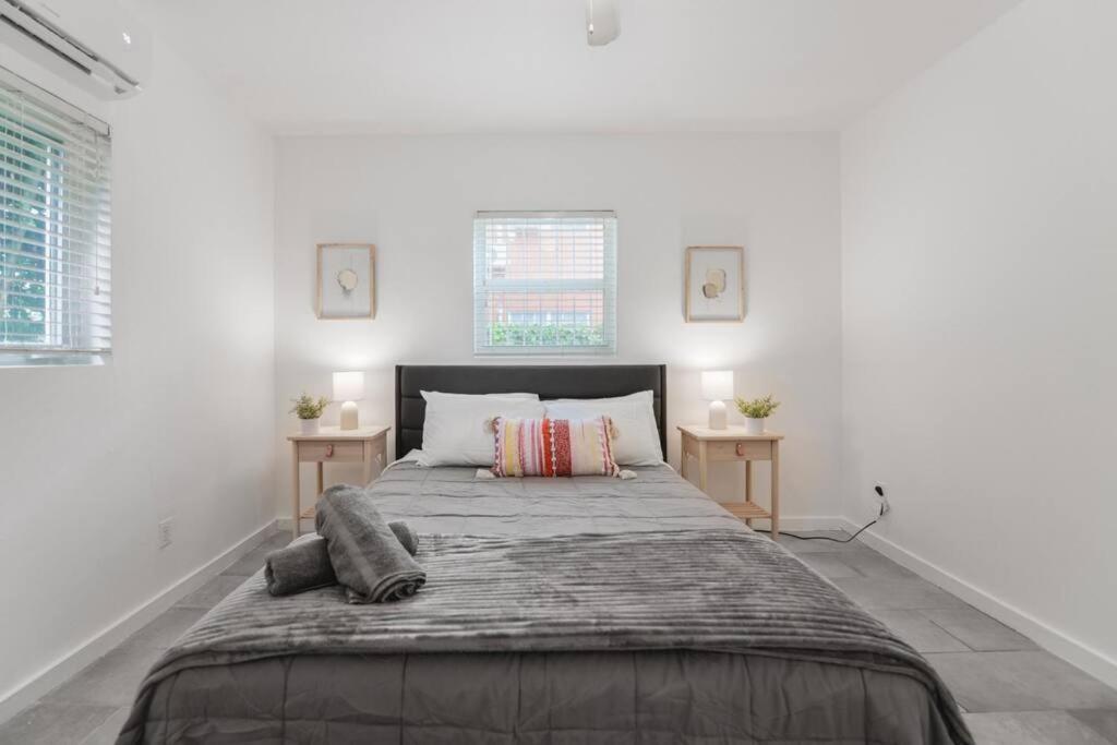 Great 2 Bedroom Near The Apartment
