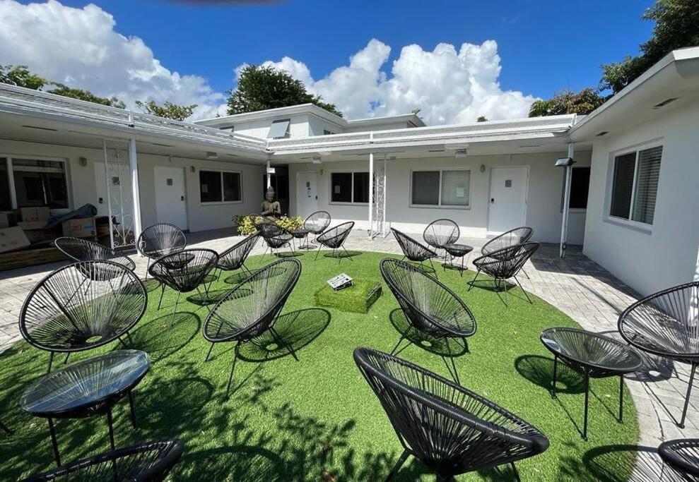 Amazing Studio 15 Min From The Beach Appartement *