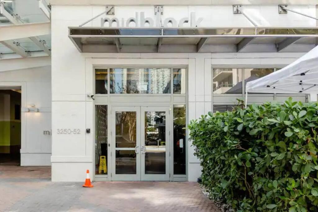 Midtown Wynwood 2-story - Vice