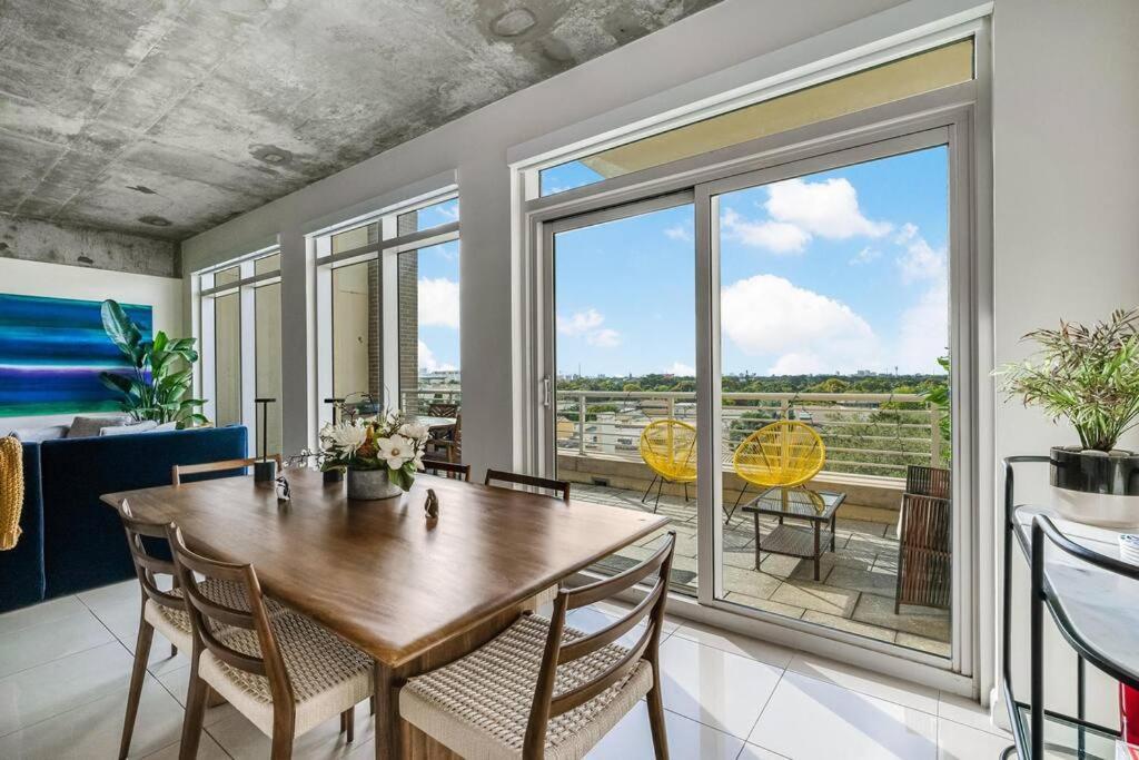 Midtown Wynwood 2-story - Vice Miami