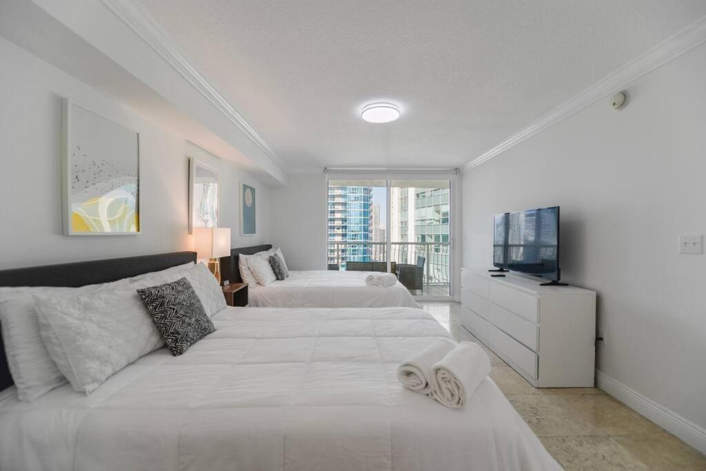 Apartment Centric Modern 40thfloor Brickell Free Parking By Palermo
