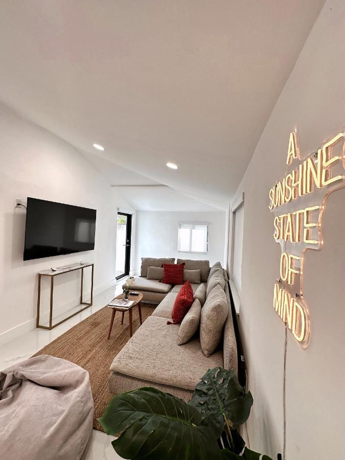 New Comfy And Modern House Near Airport Ferienhaus Miami