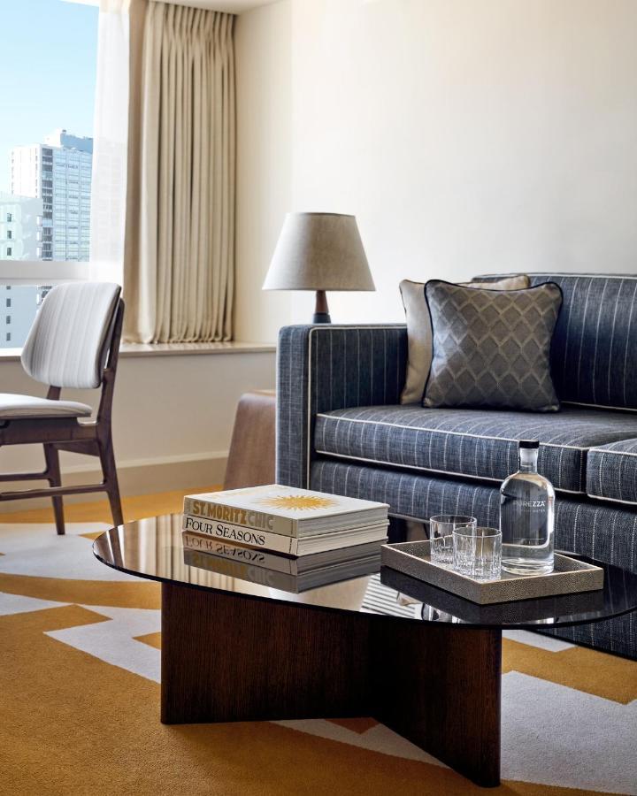 Four Seasons 5*