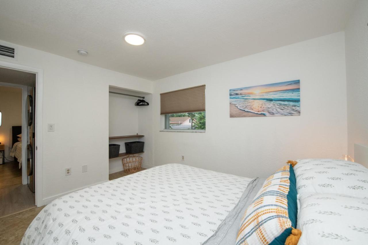Renzzi Wynwood House * Miami