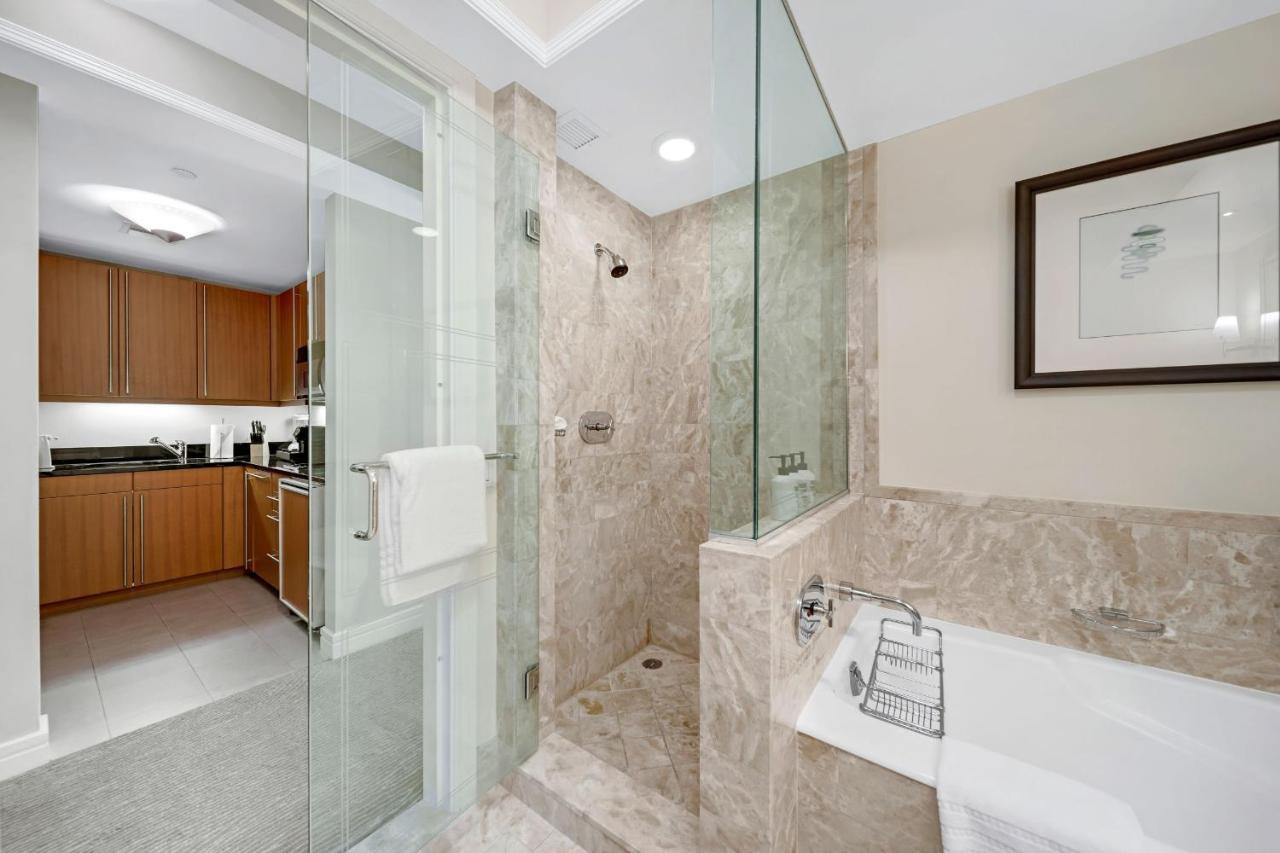 Hotel Four Seasons Studio Kitchen Miami