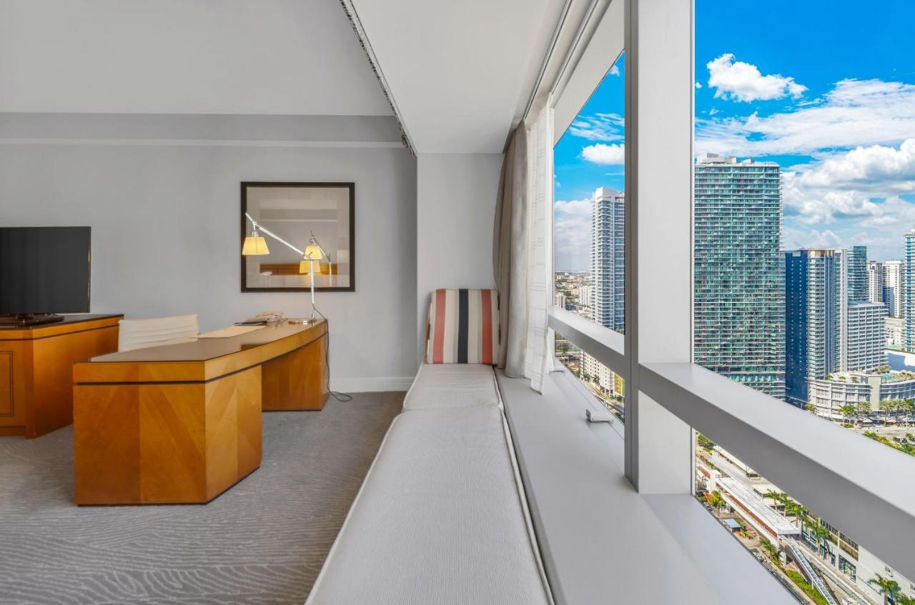 Four Seasons Studio Kitchen