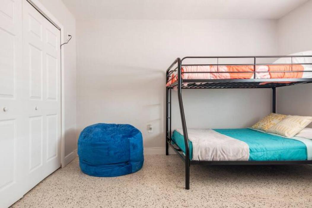 Sleeps 8, Havana Nights In Appartement