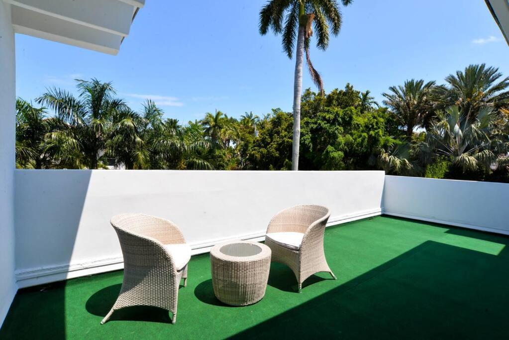 Naomi - Luxury Design New Villa *