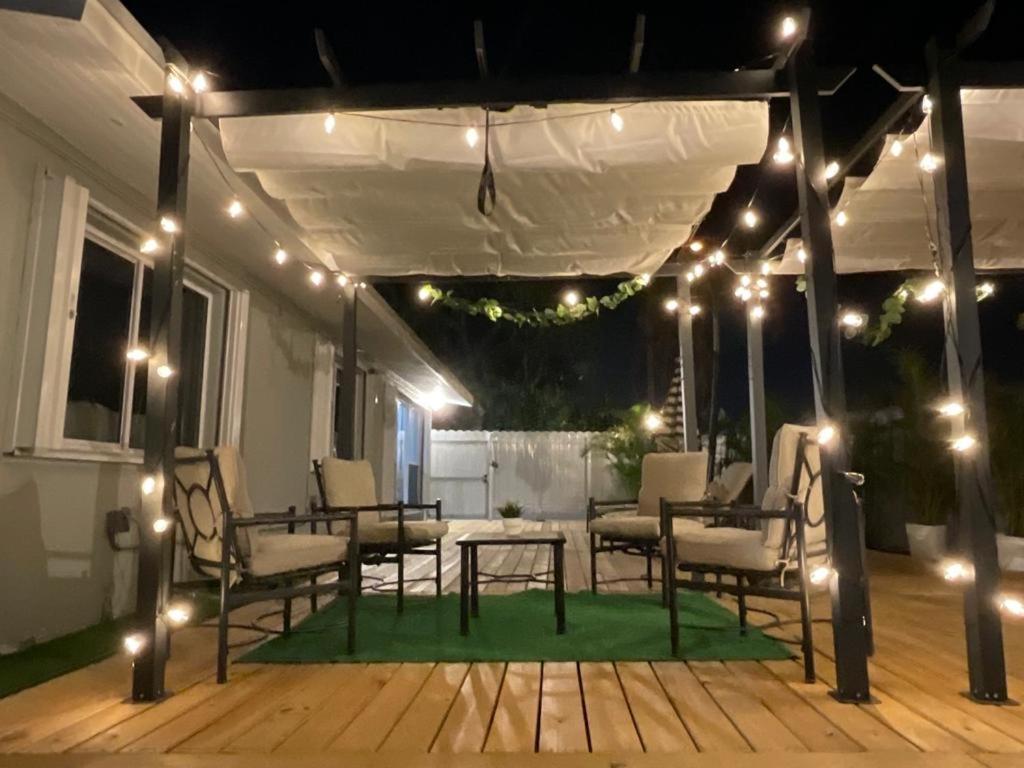 Holiday home Dream House 4b/2b King Bed Springs, Fl *