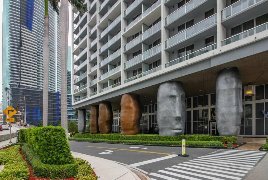 Penthouse Icon W In Brickell Apartment
