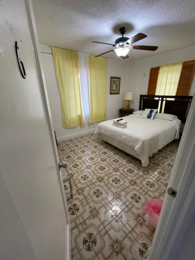 Centrica Calle 8 Homestay