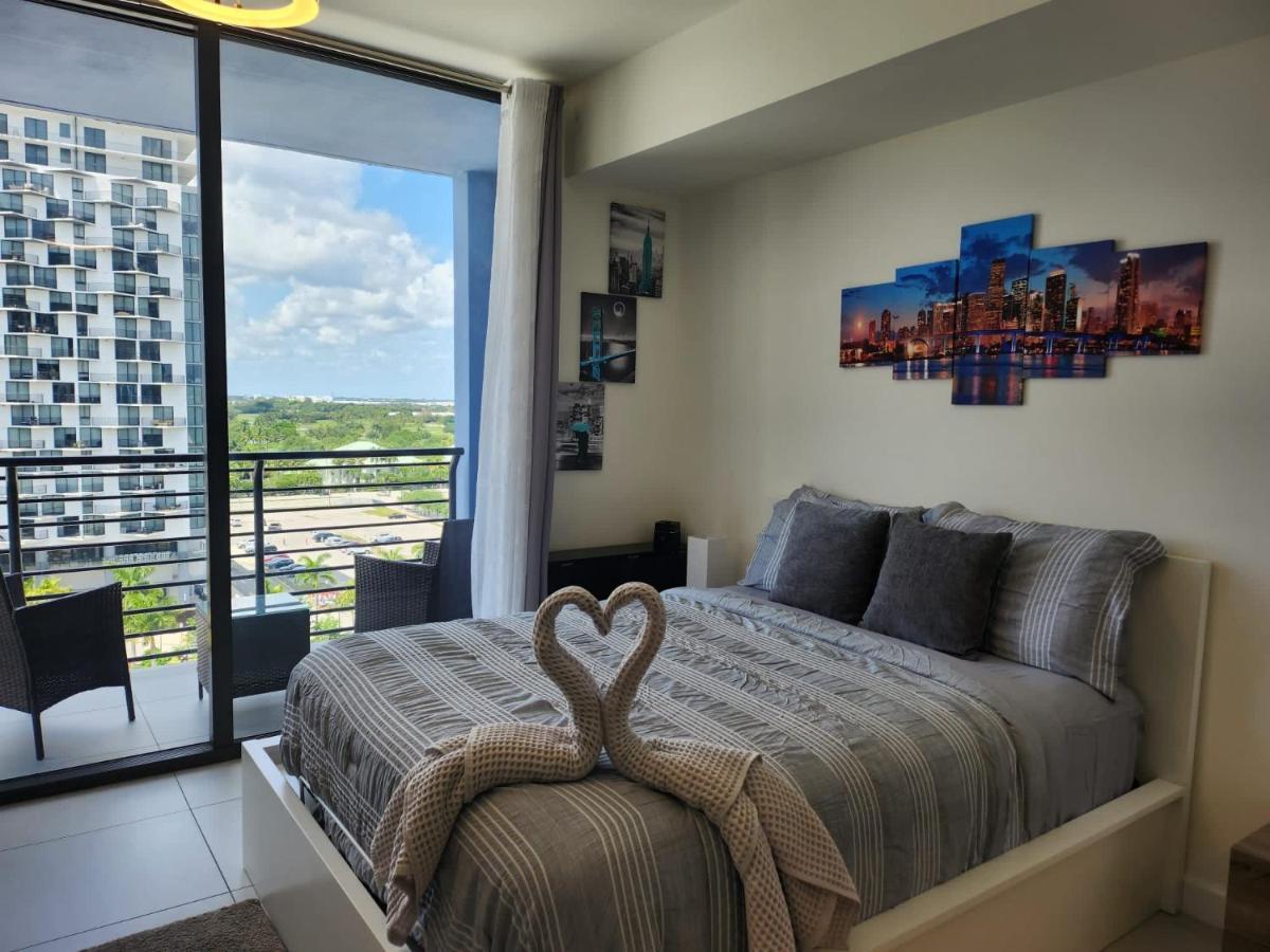 5350 Park * Miami
