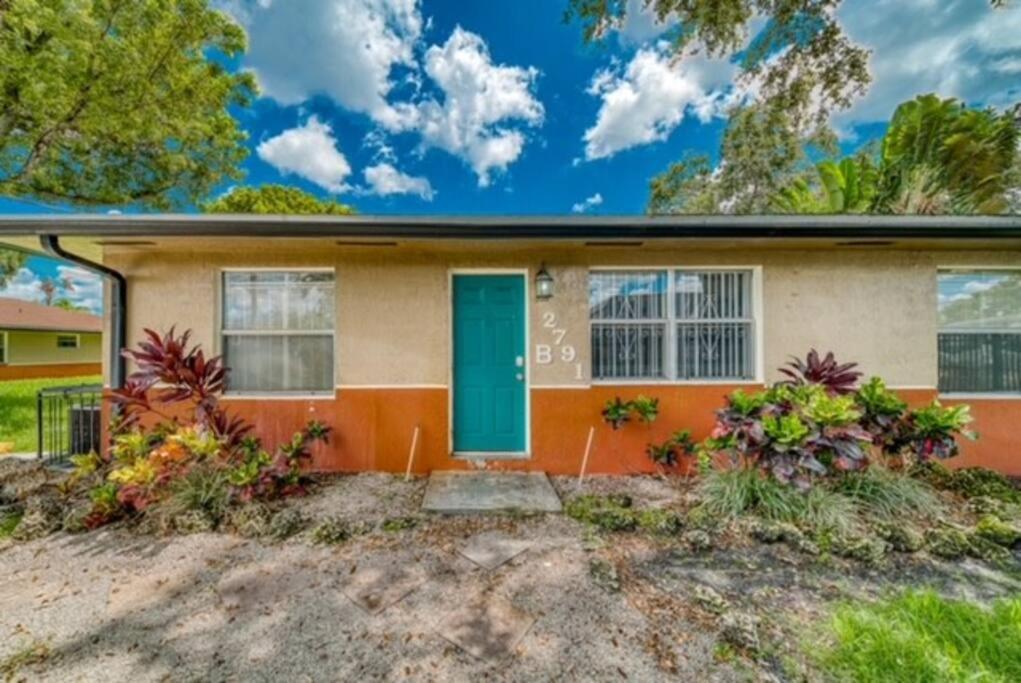Mdc Estates-private With Ample Gated Parking *