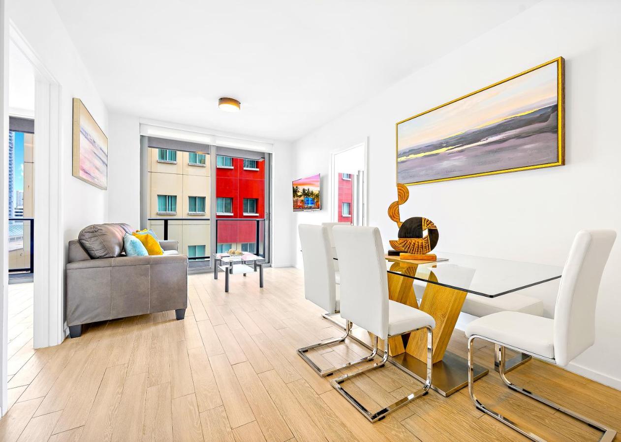 Complex Full Amenities & Entertainment! Appartement *