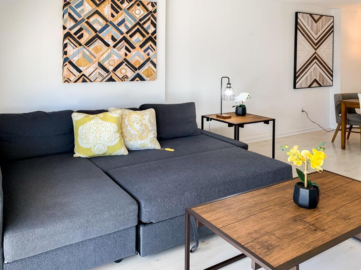 Star Orange Brickell