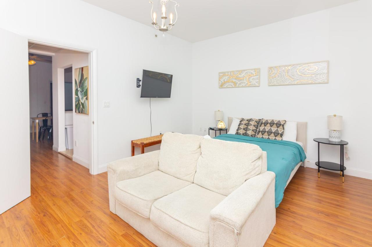 Downtown With Balcony - 5 Minutes From Wynwood & Port - Near Apartment