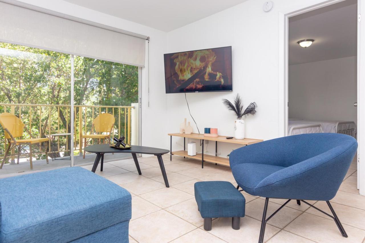 One Bedroom - With Parking & Balcony - Heart Of Wynwood Appartement *