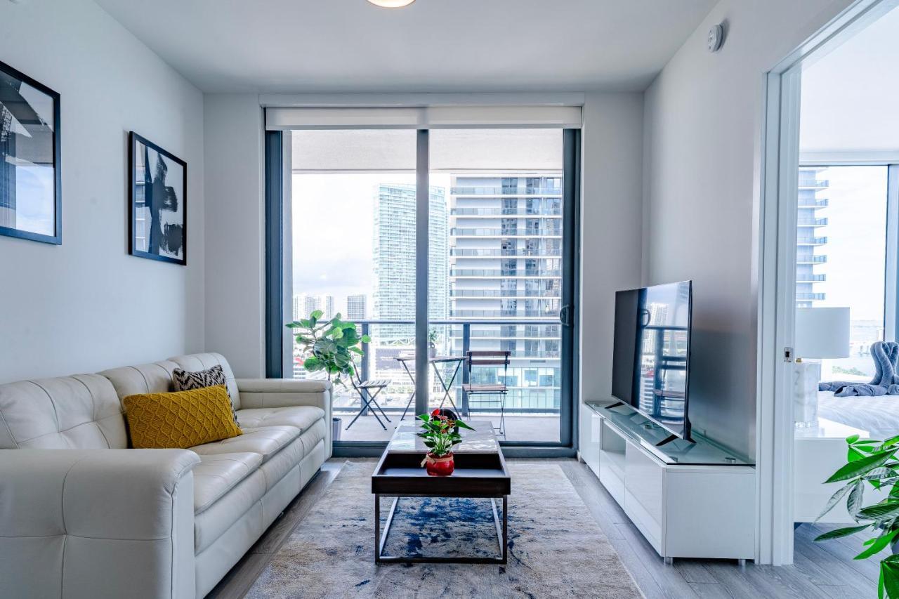 Appartement Luxurious 2-bed With Breathtaking Bay Views!! *