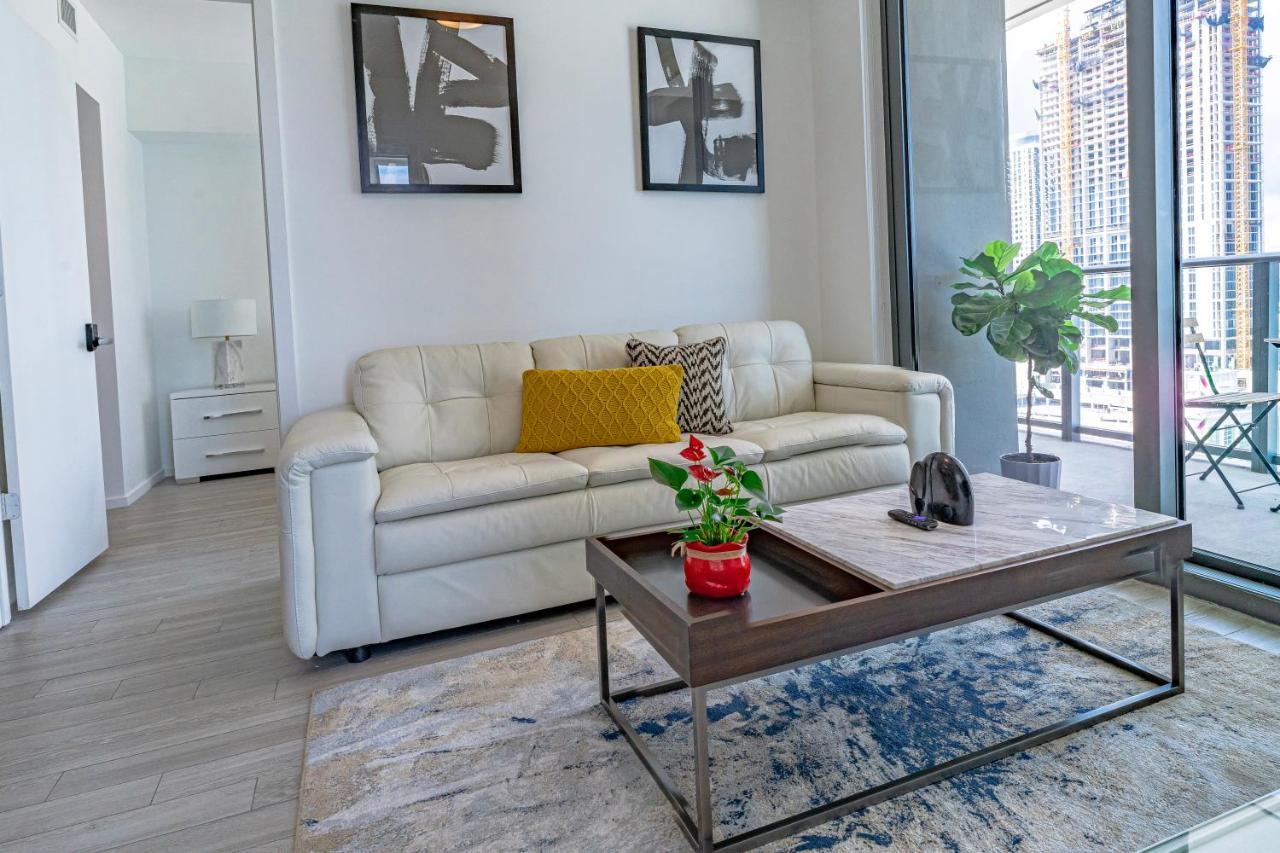 Appartement Luxurious 2-bed With Breathtaking Bay Views!!