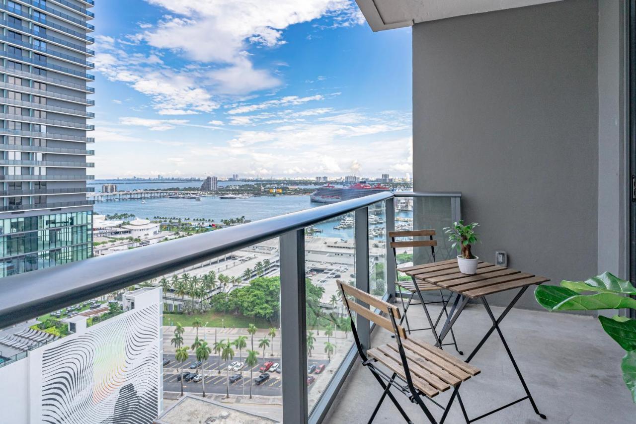Luxurious 2-bed With Breathtaking Bay Views!! Appartement *