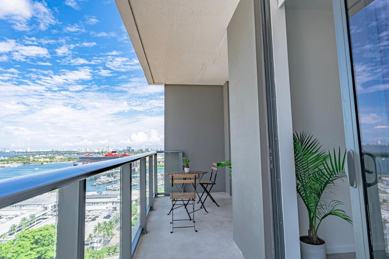 Luxurious 2-bed With Breathtaking Bay Views!! Appartement