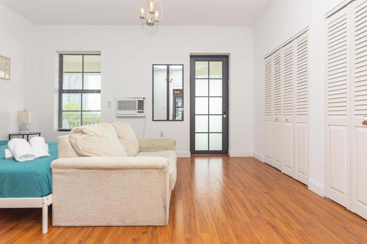 Apartment Downtown With Balcony - 5 Minutes From Wynwood & Port - Near