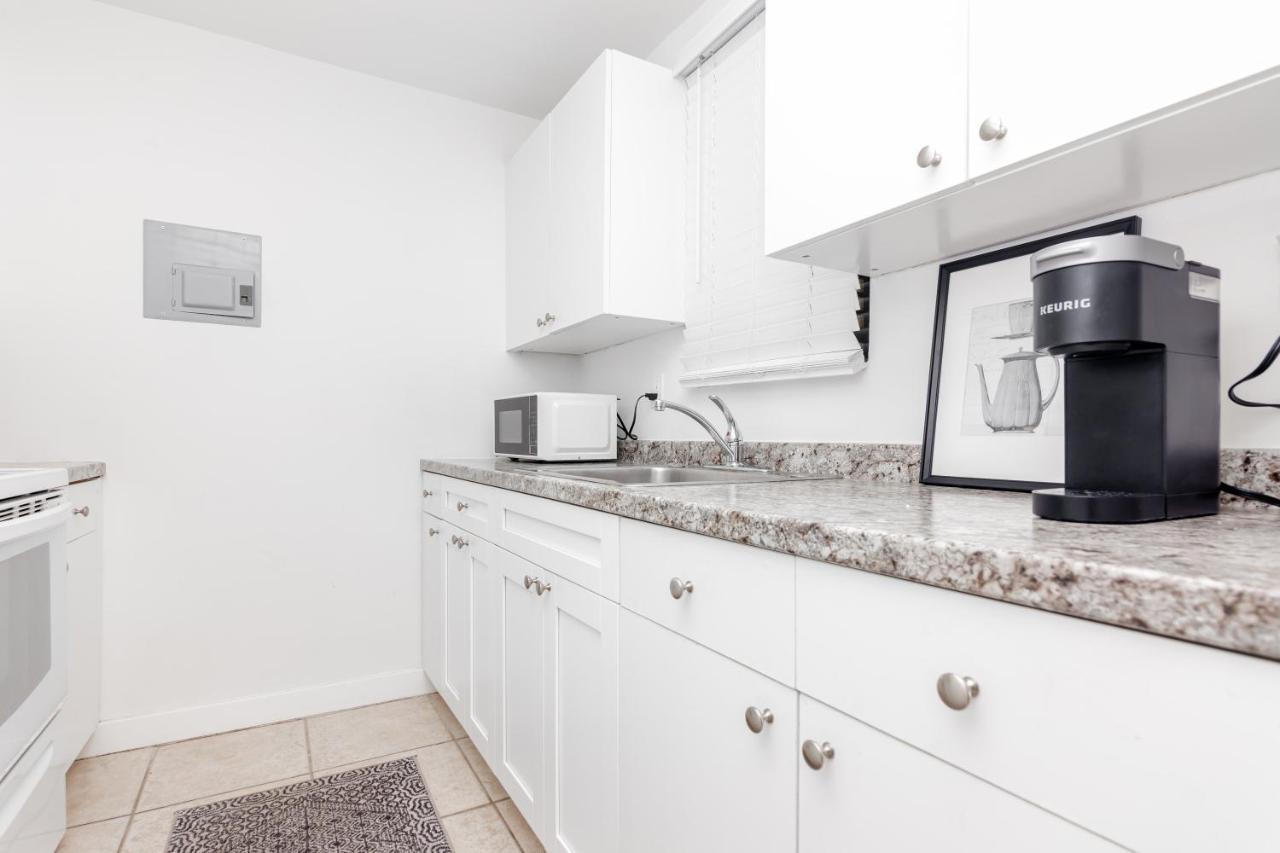 One Bedroom - With Parking & Balcony - Heart Of Wynwood Appartement *